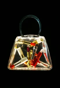 Lipstick-Kiss-black-scaled-1